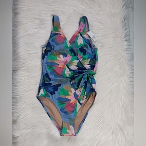 NWT Gap Women's Floral Wrap Swimsuit One Piece Blue Size XS